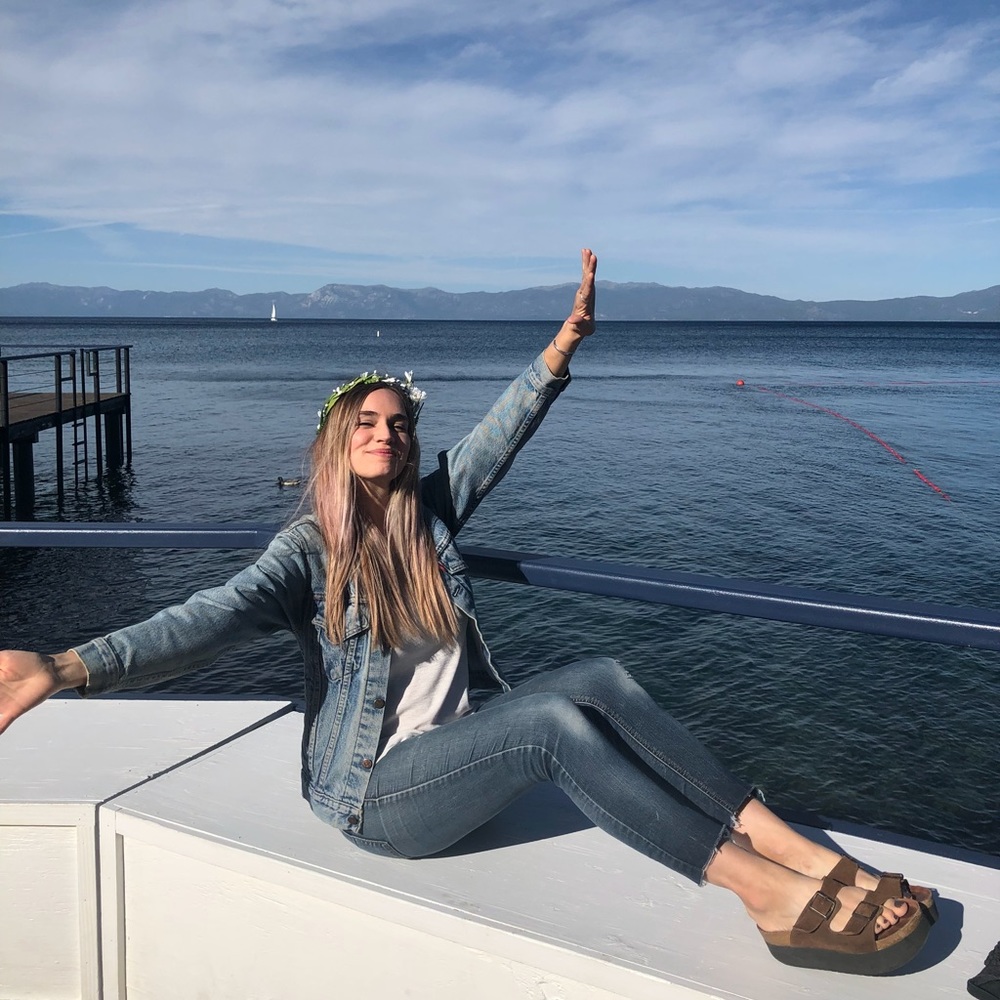 Meet your Posher, Jessica